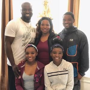 Meet your Posher, Abe